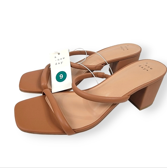 a new day Shoes - NWT Women Chris Block Heels by a new day